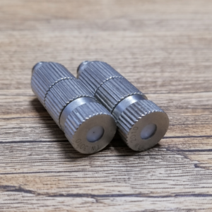 Mist nozzle for outdoor cooling